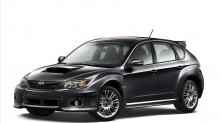 Темно-серый Subaru Impreza